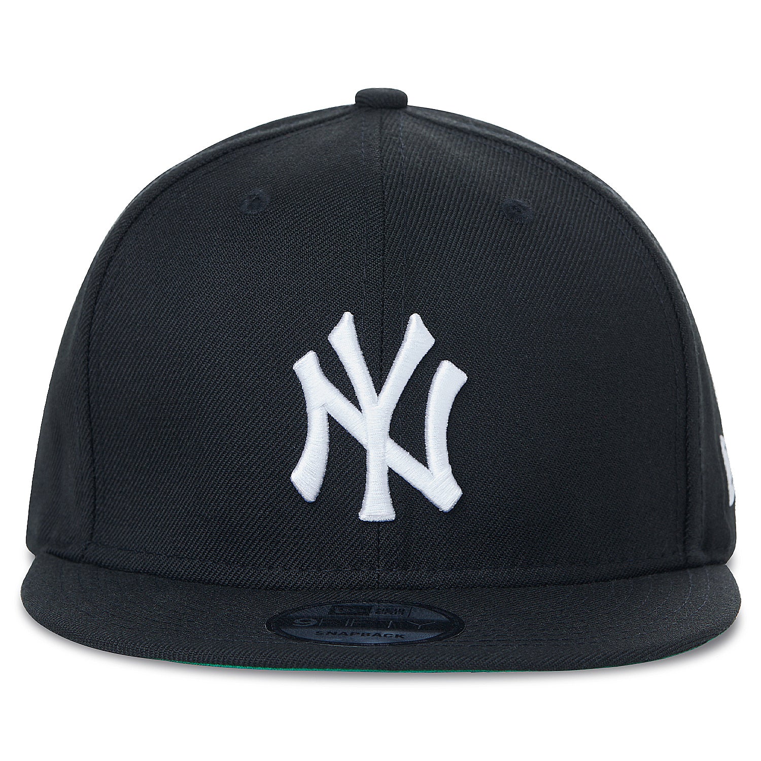 New York Yankees Black on White 9Fifty Snapback Hat